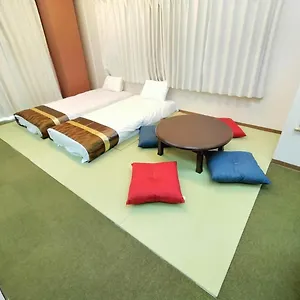Ozawa Building アパート